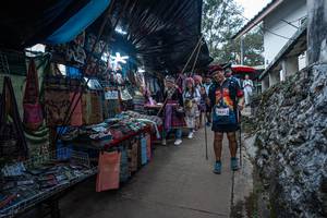 BIB: 200, 3421
                            <button type="button" onclick="openModal(22795473)" class="btn btn-primary btn-sm float-right btn-popup" data-toggle="modal" data-target=".modal-high-quality">
                        <i class="fas fa-shopping-cart"></i> Add to Cart
                    </button>
                                            <button type="button" onclick="isThisMe(22795473, true)" class="btn btn-success btn-sm float-right btn-popup btn-isme hidden" data-toggle="tooltip" data-placement="bottom" title="นี่คือรูปของคุณใช่ไหม คลิกที่นี่เพื่อเอาเข้าอัลบั้ม">
                        <i class="fas fa-plus"></i> Add to album
                    </button>
                    <button type="button" onclick="isThisMe(22795473, false)" class="btn btn-warning btn-sm float-right btn-popup btn-isnotme hidden">
                        <i class="fas fa-ban"></i> Remove from album
                    </button>